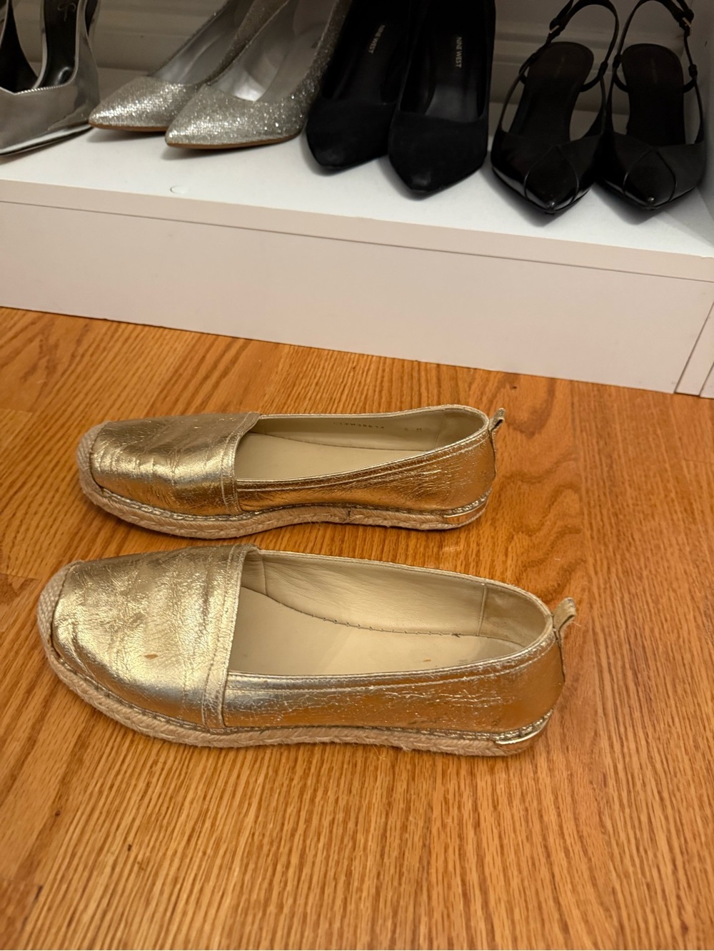 Stuart Weitzman Flats - Picture 3 of 5